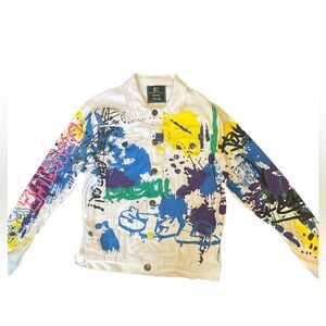 Paint-Splatter White Men's Jacket with Multicolor Graphic Detail